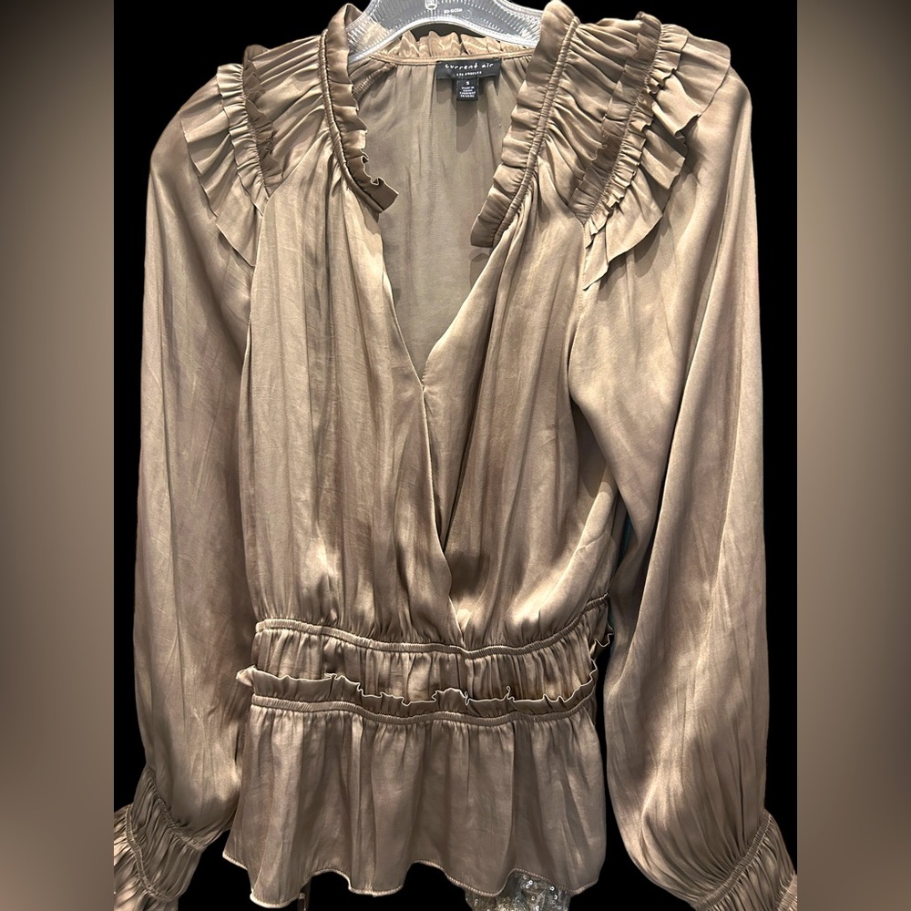 Beautiful Current Air blouse
